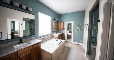Badezimmer renovieren: Tipps und Kosten