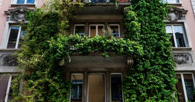 Altbau-Fassade dämmen: Besonderheiten beachten